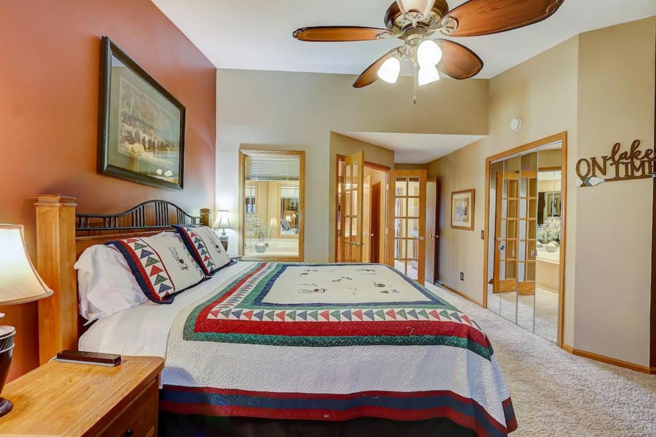 Brown Family Condo For Families Golf Trips And Girls Getaways Wisconsin Dells Exteriér fotografie