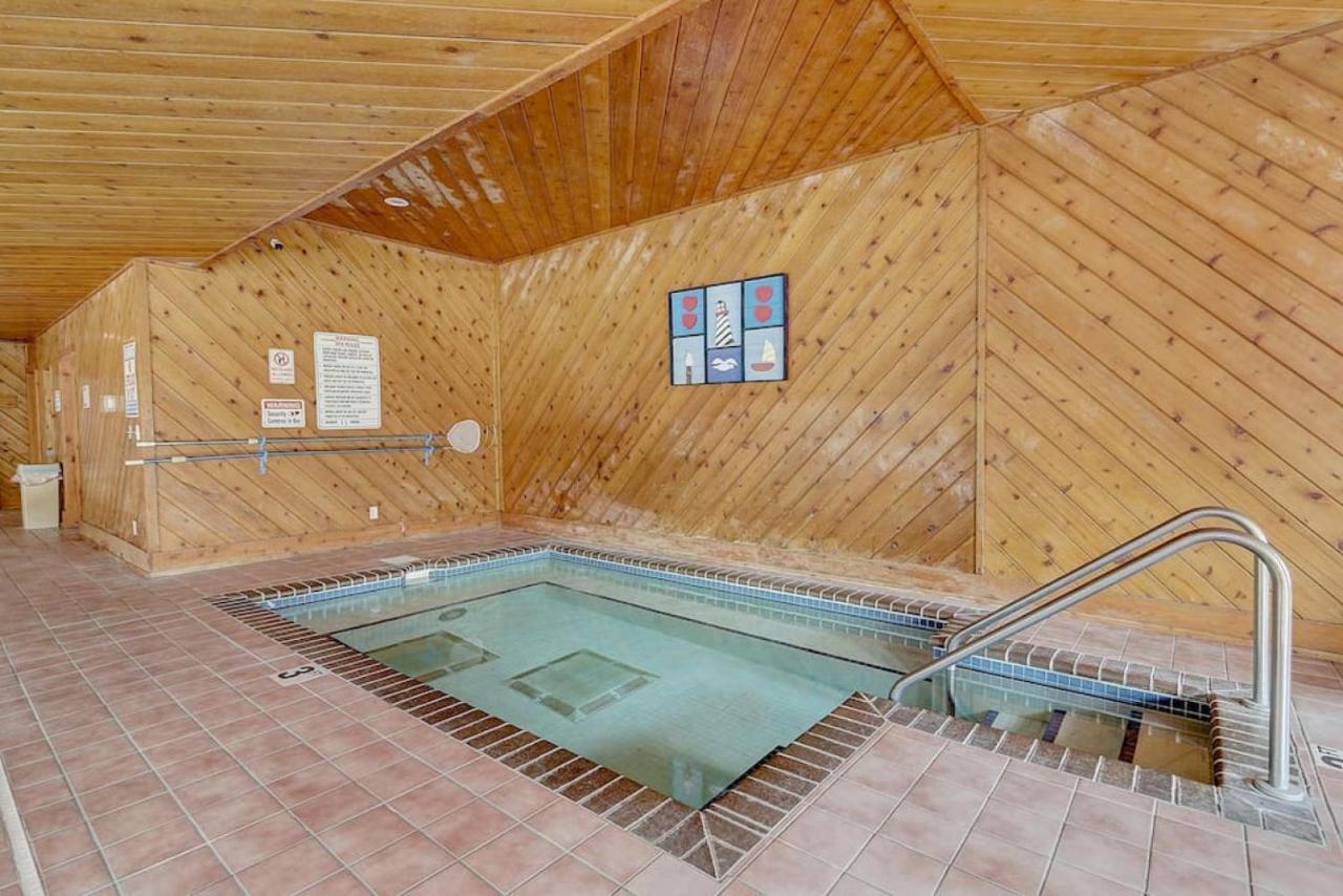 Brown Family Condo For Families Golf Trips And Girls Getaways Wisconsin Dells Exteriér fotografie