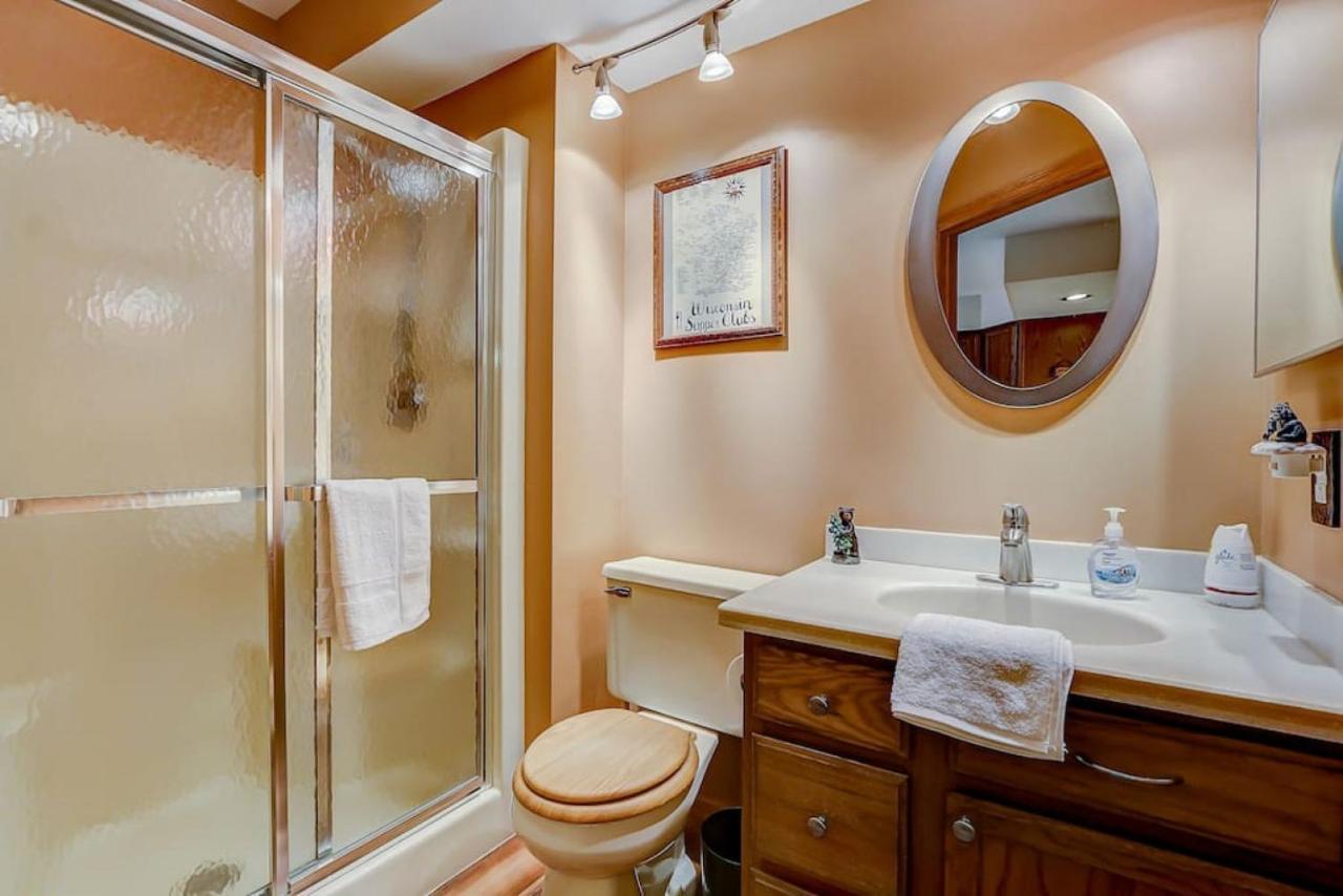 Brown Family Condo For Families Golf Trips And Girls Getaways Wisconsin Dells Exteriér fotografie